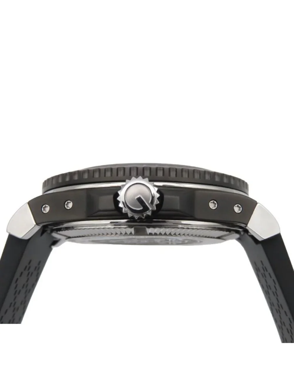 Gucci Dive Black SS Rubber Power Reserve Extra Large Watch Automatic